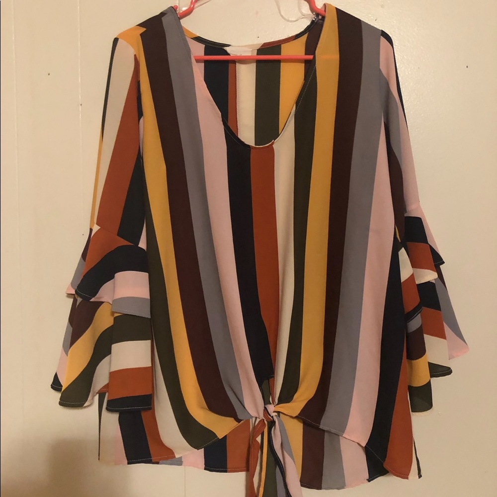 Long Sleeve (MEDIUM OR LARGE, I THINK MEDIUM)